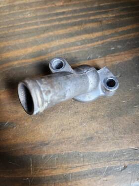 19523-mt4-000 Honda 1996 Magna Vf750c Water Joint