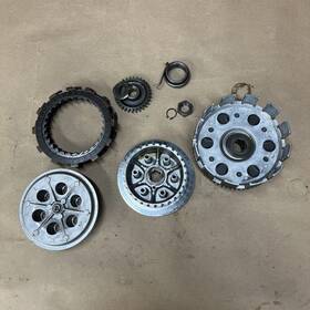 22100-357-020 Honda 1973-1977 Cr250m Cr250 Elsinore Clutch Basket Assy Kick Start Gear Spring