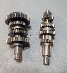 23211-153-000 Honda Xr75 Xr80 Transmission Main Counter Shaft And Gears 1977-1981