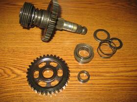 28250-mg3-000 Honda 1987 Xl600r Kick Start Shaft Assembly With Idle Gear Xl 600