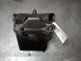 319.xxxx07 Honda 2007 Goldwing 1800 Airbox Cleaner 7724348