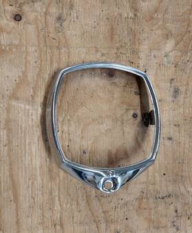 33101-203-000 Honda Ca95 Headlight Trim Ring 1963-1969