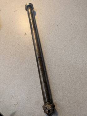 42301-273-0300 Honda 305 Cl77 Scrambler Rear Wheel Axle And Nut 1965 Pn