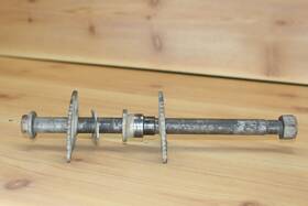 42301-kn5-000 Honda 1985 Xr350r Xr350 And 85-87 Xr600r Xr600 Rear Wheel Axle Bolt