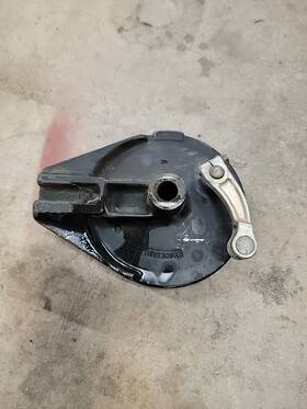 43100-ma0-000 Honda 1982 Xr500r Rear Brake Plate Panel Drum Xr 500 1981-1982