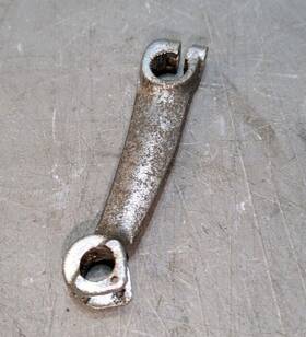 43410-361-670 Honda Mt125 Cr125m Elsinore Rear Brake Plate Panel Arm Lever