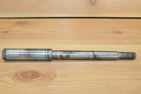 44301-ka4-000 Honda 1981 1982 Cr480 Cr250 Cr480r Cr250r Cr450r Cr450 Front Axle