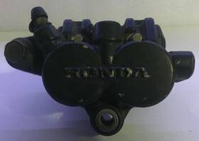 45100-mb9-871 Honda 1982 Gold Wing Gl1100a Front Wheel Left Brake Caliper