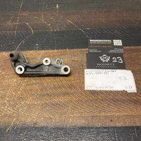 45112-445-631 Honda Vt500 Retainer Bracket