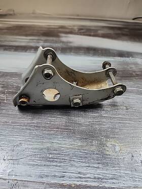 50127-gn1-010zc Honda 2000 - 2003 Xr100r Frame Engine Cradle Mount Bracket Crf