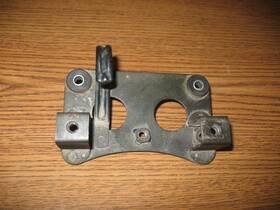50300-429-000 Honda 1980 Xr500 Electrical Base Plate Coil Mount Xr 500 1979-1980