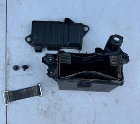 50325-k95-aa0 Honda 2022 Crf250 Battery Box Oem Crf 250r 250