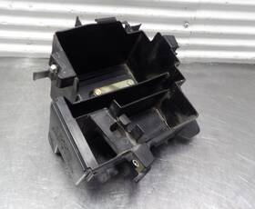 50330-mz5-000 Honda 94-03 Magna Vf750c Battery Box