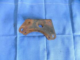 50351-116-672b Honda 74-76 Xr75 K1 Front Engine Hanger Plate Bracket Mount