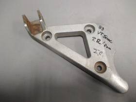 50700-mf5-000 Honda Oem Rear Right Foot Peg Holder Step Bracket 83-86 Vt500
