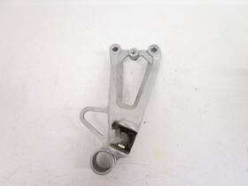 50750-mbw-000za Honda 99 06 Cbr 600 F4i Right Rear Foot Peg Bracket Mount