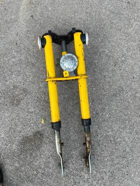 51510-148-671iy Honda Used 1979 Pa50 Forks With Horn Yellow