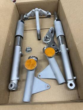 51602-098-972 Honda K1 And Ct70 Hk1 Forks Complete With Upper &lower Covers Triple Tree Hardware