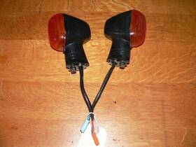 5b-18 Honda Pair Of Front Turn Signal Lights P/n Lh And Rh For 2005 Cbr600rr