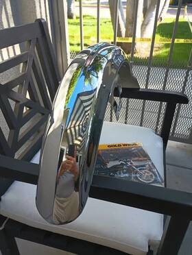 61100-431-670 Honda Genuine Oem Gl1000 Goldwing Motorcycle Chrome Mudguard