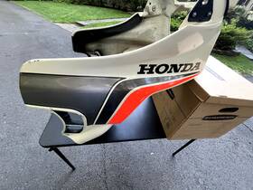 64280-mc7-305za Honda 1982 Cx500 Tc Turbo Upper Fairing / Cowl Cover