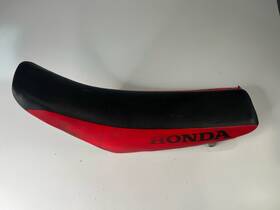 77100-gbf-j80 Honda 2003 Cr85rb Cr 85 Seat Cushion Cover Base