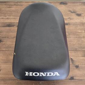 77100-gez-j00za Honda Ruckus Nps50 Seat Saddle Cushion Foam Pan Cover Oem