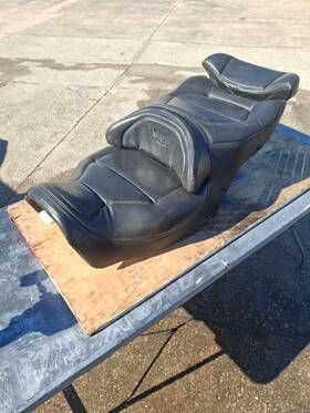 77200-mt8-710za Honda Seat Double Goldwing 1500 Gl1500 Se 1988-00 Black Leather