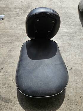 77300-mz0-760 Honda 97-01 Valkyrie Gl1500 Passenger Pillion Rear Seat Cushion Pad Sissy Bar