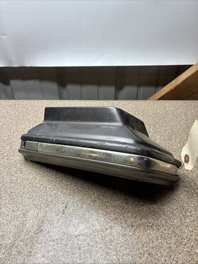 81214-mn5-000zr Honda 1992 1993 Gl1500 Se Goldwing Left Lower Saddle Bag Cover