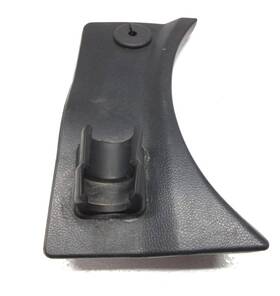 83172-mg9-770 Honda 1986 Goldwing Gl 1200 Aspencade Left Front Blind Panel Rubber Cover