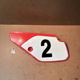 83600-gs2-700 Honda 1988 1989 Cr80r Right Side Cover Panel