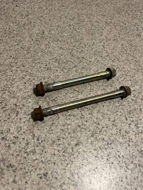 90111-kz3-b00 Honda 1985 1986 Cr250 Oem Lower Motor Mount Bolts Hardware Nuts Cr 250 85 86 87