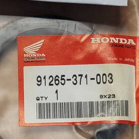 91265-371-003 Honda Nos Oil Seal Goldwing Gl1200 Motorcycle Replacement