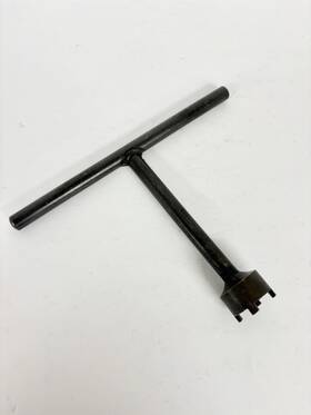 916-28300 Honda Vintage T-handle Spanner Nut Socket Wrench