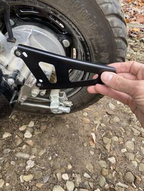E-19-20 Honda 2024 Navi Rear Fender Mounting Bracket Like New Excellent Condition