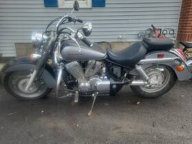 Jh2rc50355m100219 Honda 2005 Shadow Parts Only