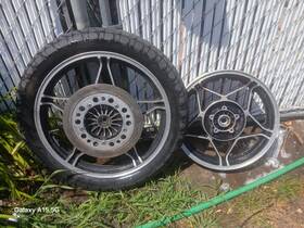 Mt2.15x19 Honda Mt300x16 1983 Nighthawk Sc550 Front And Rear Wheels. Original Parts