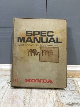 S0641 Honda Vintage Motorcycle Scooter And Atv Spec Manual 1996-1999