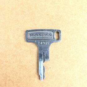 T4927 Honda Vintage Antique Oem Factory Pre Cut Motorcycle Key #