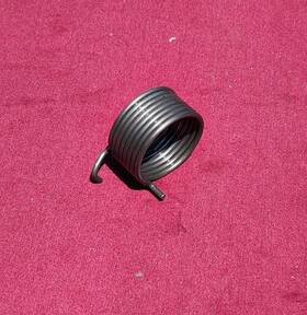 Husqvarna 161168201 81-87 Husky Kick Lever Return Spring 430 250 400 500 Ahrma Vintage