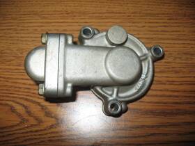 16142-1090 Kawasaki 1999 Kdx200 Water Pump Cover Kdx220 1995-2006