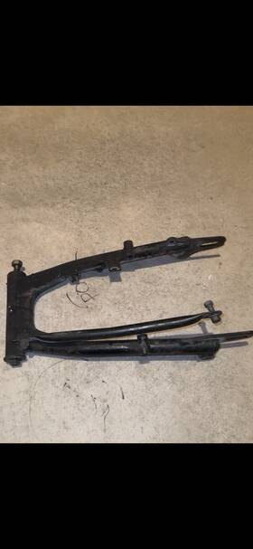 33001-035 Kawasaki 1971 F6 125 Enduro Swing Arm
