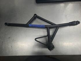 35063-0729-18r Kawasaki 2010-2014 Versys 650 Oem Rear Right Hand Step Stay