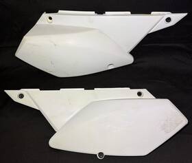 36001-0173-266 Kawasaki Oem Pair White Side Covers 18-20 Kl250 21-23 Klx 300