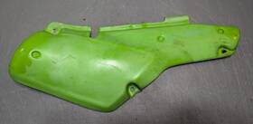 36001-1177-ac Kawasaki Kdx200 Kdx250 Right Side Cover Plastic Panel Number Plate 1983-1985