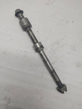 41068-1049 Kawasaki 1980 Ke125 Rear Axle