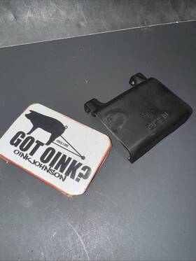 43024-004 Kawasaki Kz1300 Kz1000 Kz650 Z1r Mk2 Oem Rear Brake Caliper Dust Cover Cap Lid