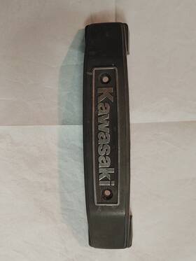44033-1073 Kawasaki 1982 Kz550 Front Fork Plastic Cover Emblem