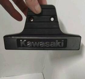 44033-11668 Kawasaki Original Oem 1986-2006 Vn750 Vulcan Front Fork Emblem Cover
